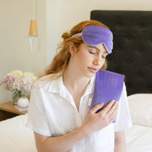 Load image into Gallery viewer, Eye Mask / Luxe Velvet Iris
