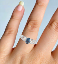 Load image into Gallery viewer, Nina Sterling Silver Labradorite Ring