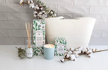 Load image into Gallery viewer, Australian Linen Collection / Vintage Cotton Candle & Diffuser Gift Set