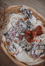 Load image into Gallery viewer, Australiana Growsuit