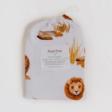 Load image into Gallery viewer, Lion / Bassinet Sheet / Change Pad Cover
