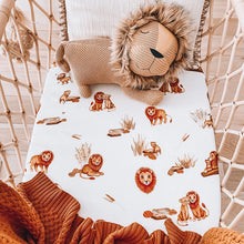 Load image into Gallery viewer, Lion / Bassinet Sheet / Change Pad Cover
