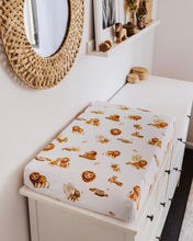 Load image into Gallery viewer, Lion / Bassinet Sheet / Change Pad Cover
