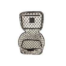 Load image into Gallery viewer, Bella Beauty Case 206