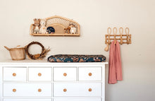 Load image into Gallery viewer, Belle / Bassinet Sheet / Change Pad Cover