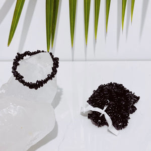 Crystal Chip Bracelet / Black Tourmaline