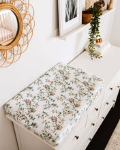 Load image into Gallery viewer, Eucalypt / Bassinet Sheet / Change Pad Cover