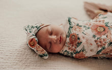 Load image into Gallery viewer, Florence / Snuggle Swaddle & Topknot Set