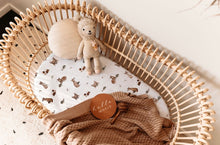 Load image into Gallery viewer, Fox / Bassinet Sheet / Change Pad Cover