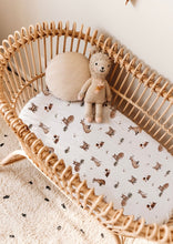Load image into Gallery viewer, Fox / Bassinet Sheet / Change Pad Cover