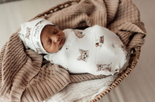 Load image into Gallery viewer, Fox / Snuggle Swaddle & Beanie Set