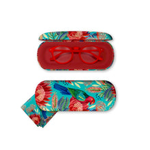 Load image into Gallery viewer, Glasses Case / Crimson King
