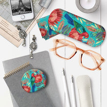 Load image into Gallery viewer, Glasses Case / Crimson King