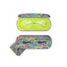 Load image into Gallery viewer, Glasses Case / Rainbow Dachshund