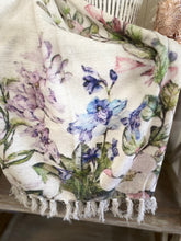 Load image into Gallery viewer, Kakum Throw