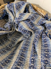 Load image into Gallery viewer, Cotton Throw / Soundwave
