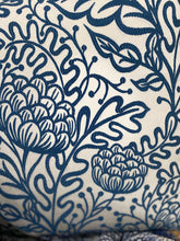 Load image into Gallery viewer, Embroidered Cushion / Protea