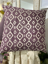 Load image into Gallery viewer, Geometric Cushion / Aubergine
