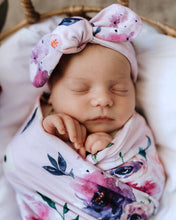 Load image into Gallery viewer, Floral Kiss / Baby Jersey Wrap &amp; Topknot Set
