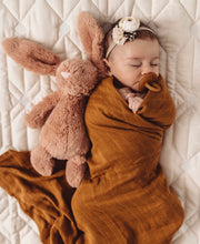 Load image into Gallery viewer, Bronze / Organic Muslin Wrap