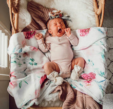 Load image into Gallery viewer, Wanderlust / Organic Muslin Wrap