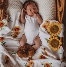 Load image into Gallery viewer, Sunflower / Organic Muslin Wrap