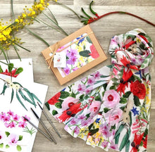 Load image into Gallery viewer, Australian Floral Emblems Scarf