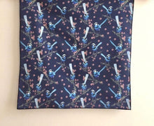 Load image into Gallery viewer, Single Blue Wren Mini's Handkerchief / Navy