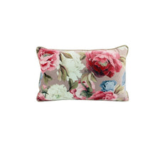 Load image into Gallery viewer, Carlisle Velvet Cushion / Rectangle