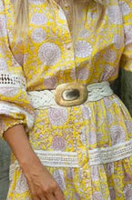Load image into Gallery viewer, Miss June Paris Woven Leather Belt / White / Gold