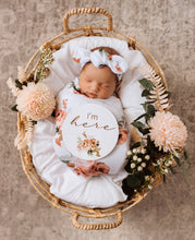 Load image into Gallery viewer, Rosebud & Pink Sand Reversible Milestone Cards