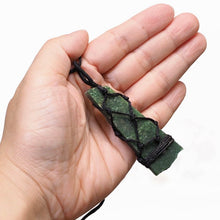 Load image into Gallery viewer, Natural Jade Netted Necklace