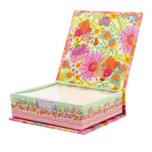 Load image into Gallery viewer, 'Mum' Blooms Notebox