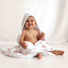Load image into Gallery viewer, Ballerina / Organic Hooded Baby Towel