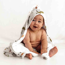 Load image into Gallery viewer, Safari / Organic Hooded Baby Towel