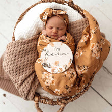 Load image into Gallery viewer, Golden Flower / Organic Muslin Wrap