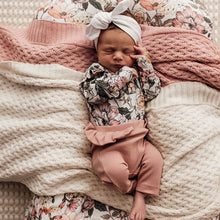 Load image into Gallery viewer, Rose Pants