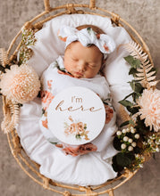 Load image into Gallery viewer, Rosebud / Snuggle Swaddle & Topknot Set