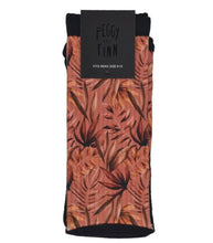Load image into Gallery viewer, Socks / Autumn Leaves