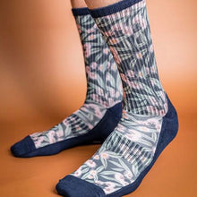 Load image into Gallery viewer, Socks / Flowering Gum