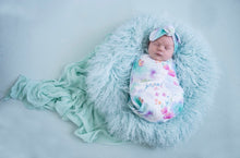Load image into Gallery viewer, Sweet Petal / Snuggle Swaddle & Topknot Set
