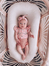 Load image into Gallery viewer, Pink Wattle Topknot Headband