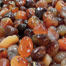 Load image into Gallery viewer, Tumblestone / Carnelian