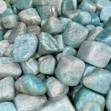Load image into Gallery viewer, Tumblestone / Amazonite