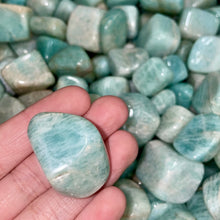 Load image into Gallery viewer, Tumblestone / Amazonite