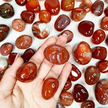 Load image into Gallery viewer, Tumblestone / Carnelian