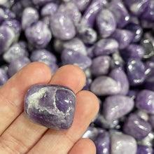 Load image into Gallery viewer, Tumblestone / Lepidolite