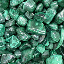 Load image into Gallery viewer, Tumblestone / Malachite