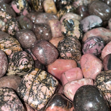 Load image into Gallery viewer, Tumblestone / Rhodonite