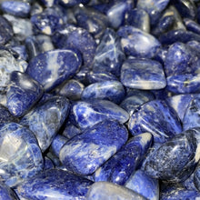 Load image into Gallery viewer, Tumblestone / Sodalite